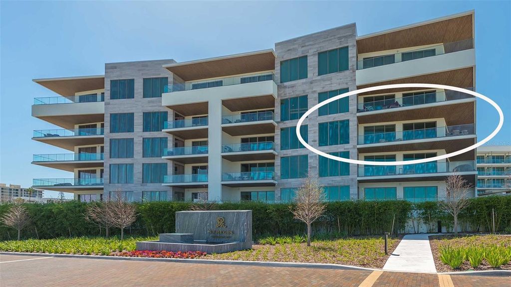 Photo of 1591 Gulf Of Mexico Drive #413, Longboat Key, FL 34228 (MLS # A4627935)