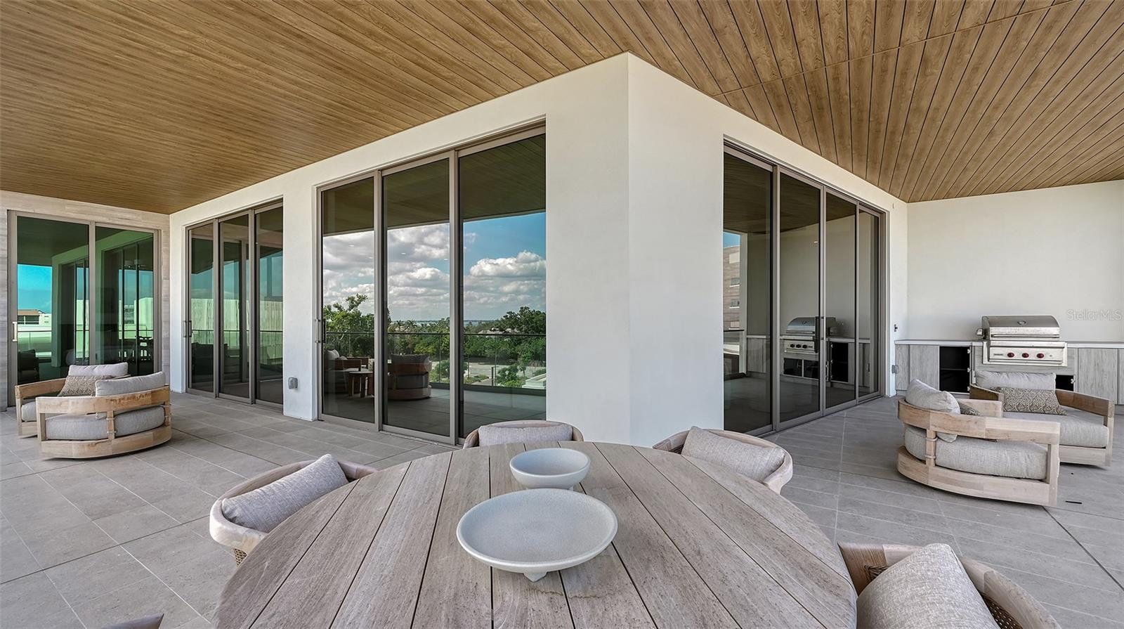 ST. REGIS LONGBOAT KEY - Residential