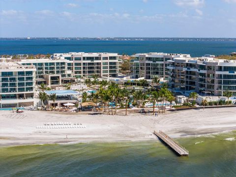 A home in LONGBOAT KEY