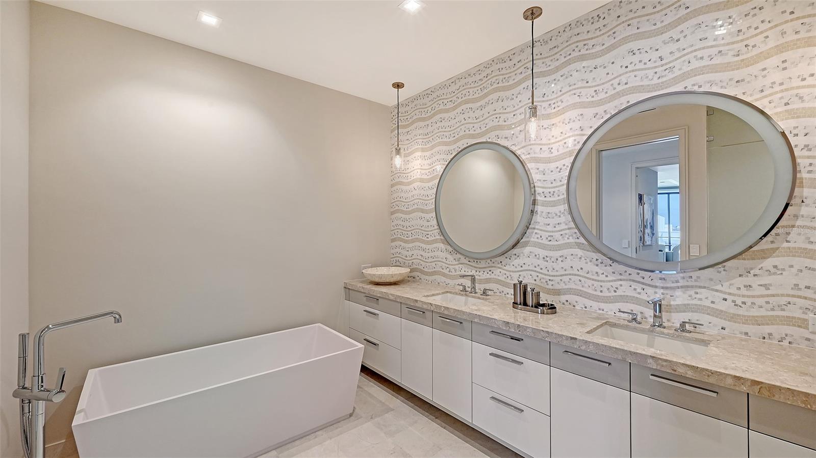 ST. REGIS LONGBOAT KEY - Residential