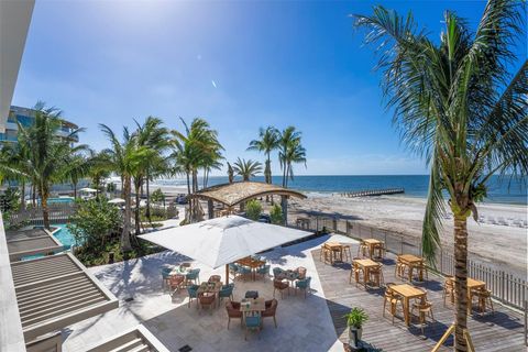 A home in LONGBOAT KEY