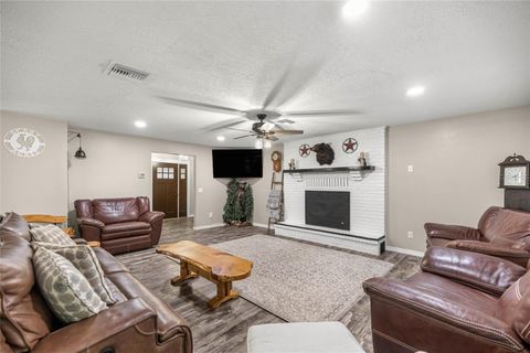 Tiny photo for 4701 NE Jacksonville Road, Ocala, FL 34479 (MLS # OM705179)