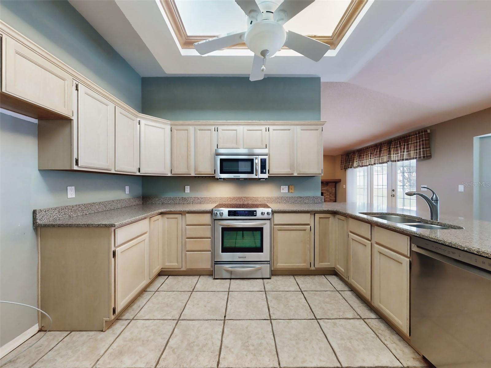 KAYWOOD REP - Residential