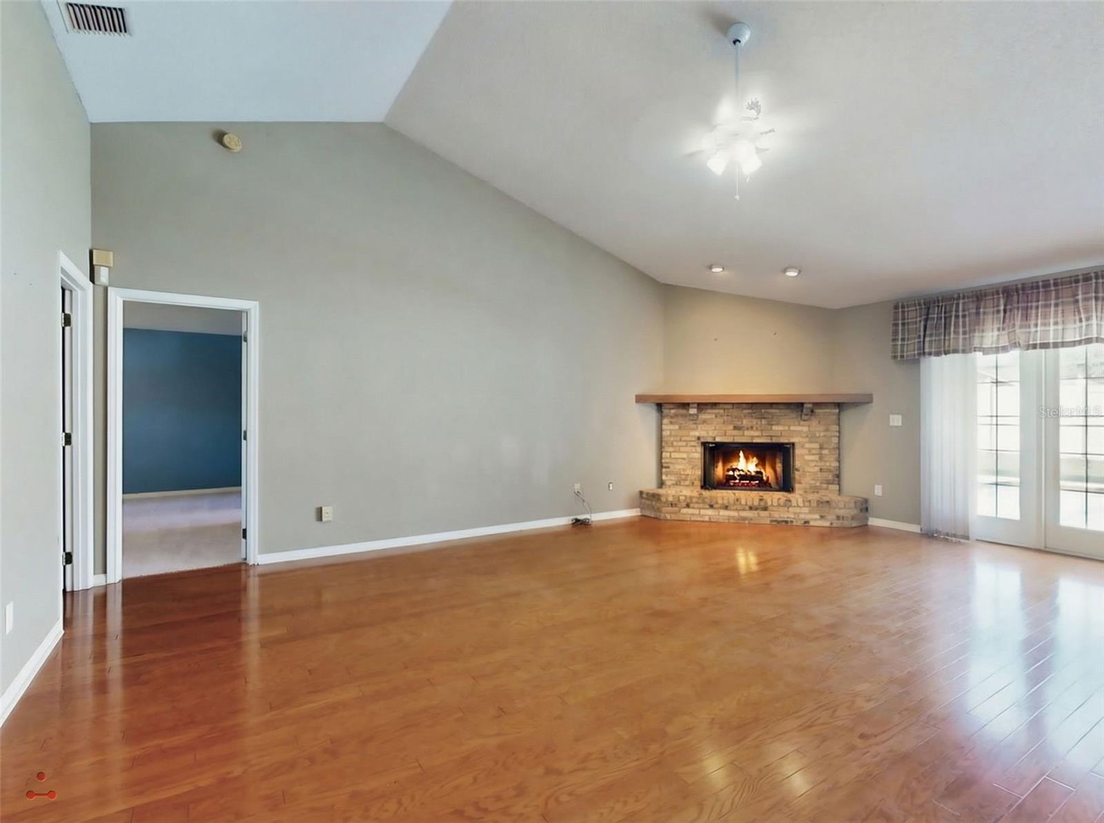 KAYWOOD REP - Residential