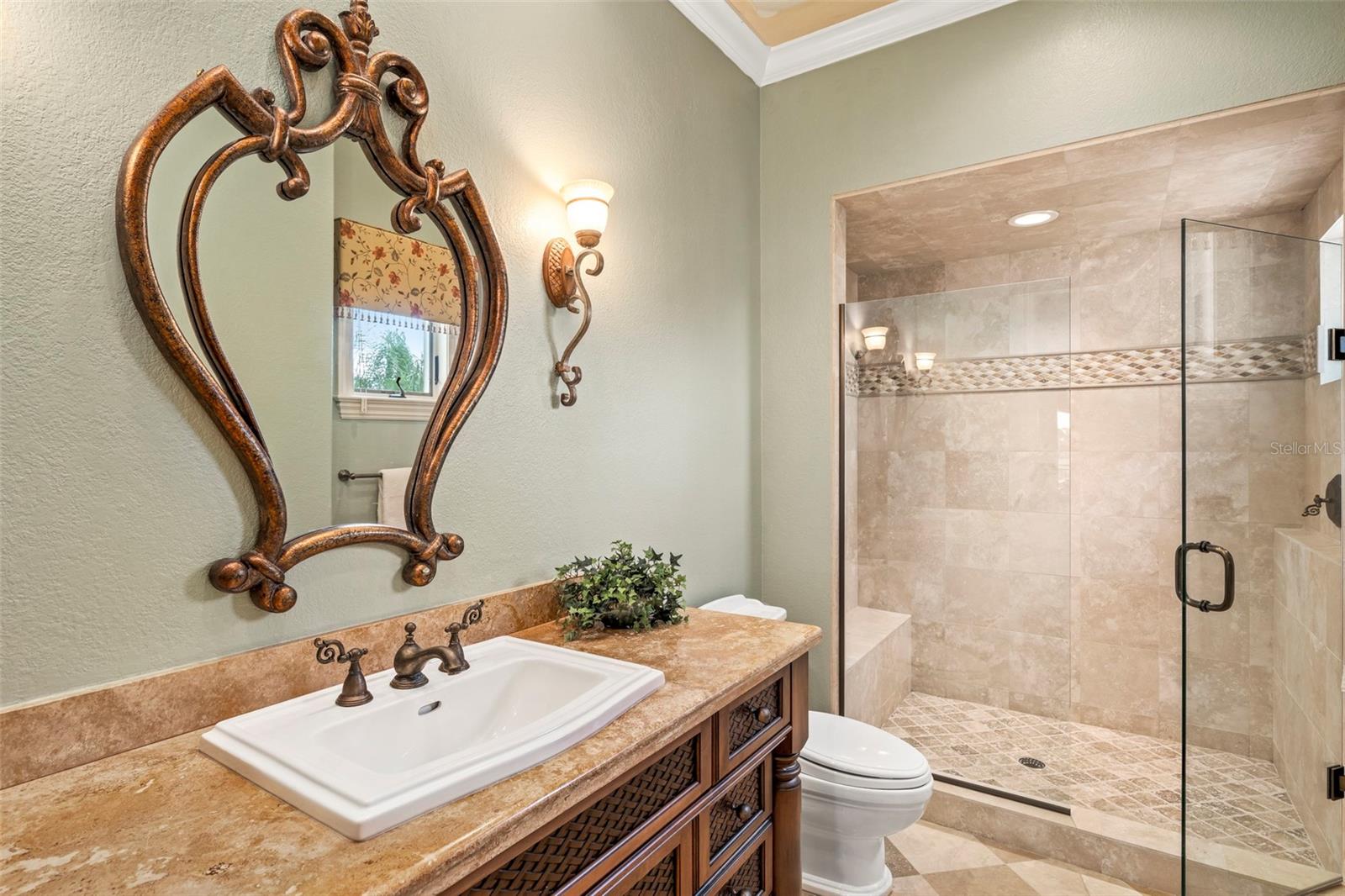 UNIVERSITY PARK COUNTRY CLUB/KNIGHTSBRIDGE - Residential