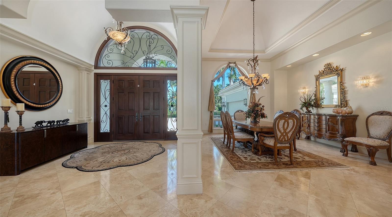 UNIVERSITY PARK COUNTRY CLUB/KNIGHTSBRIDGE - Residential