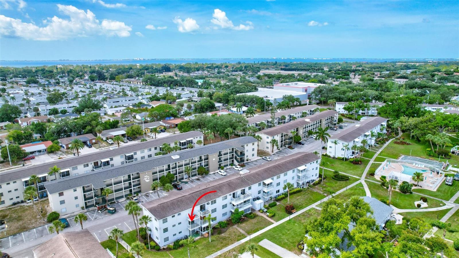 THE FOURTH BAYSHORE - Residential