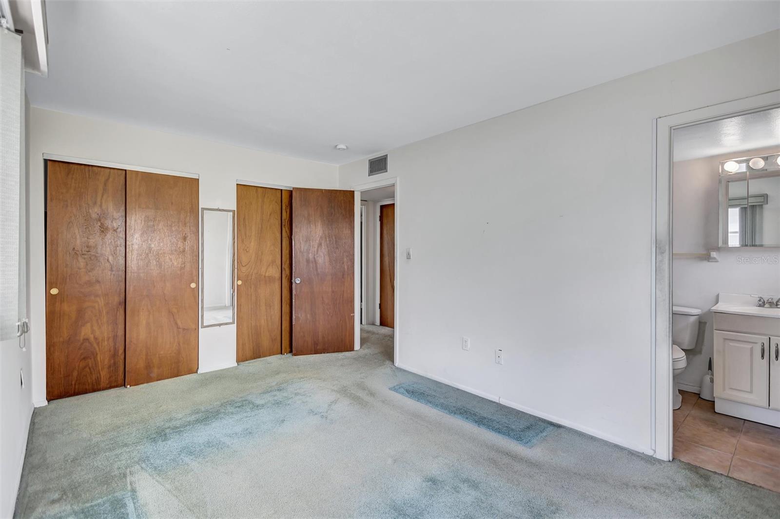 THE FOURTH BAYSHORE - Residential