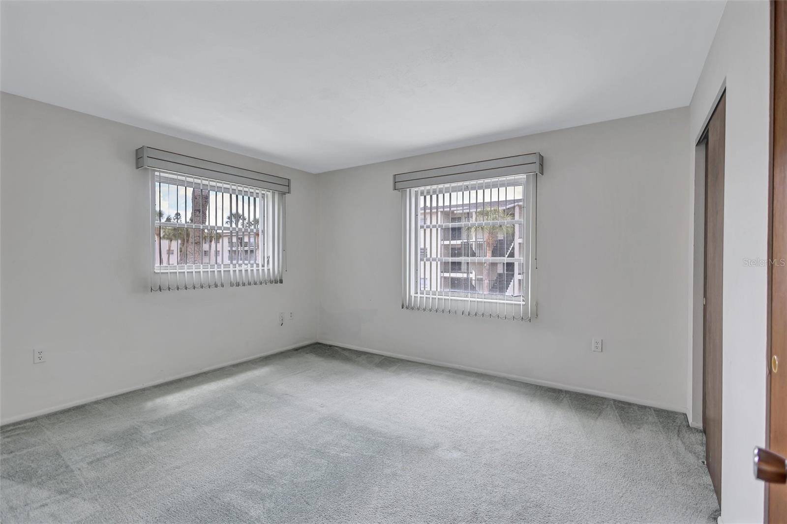 THE FOURTH BAYSHORE - Residential