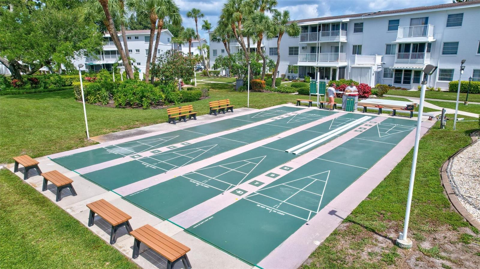 THE FOURTH BAYSHORE - Residential