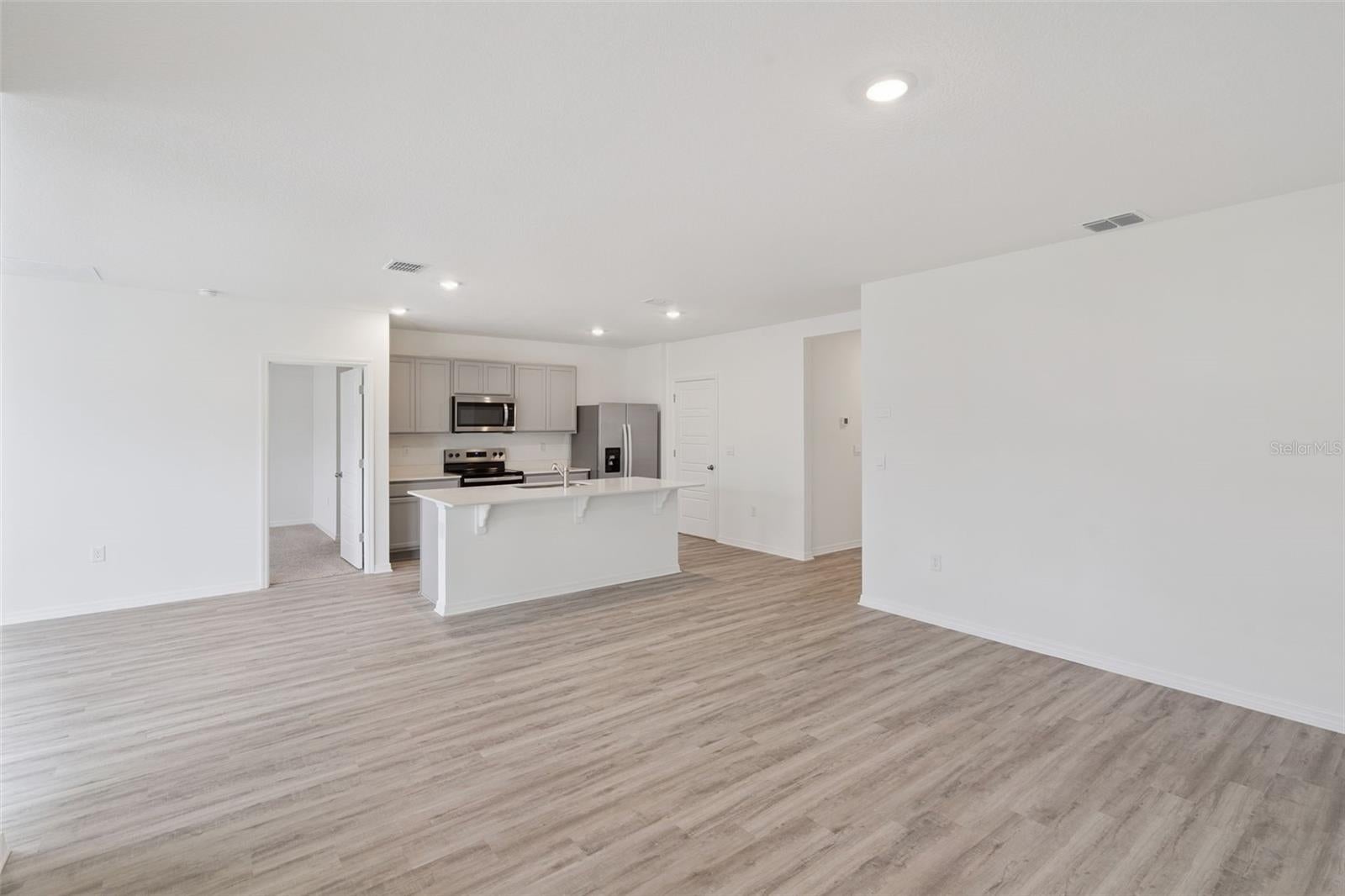 3537 RODEN ROAD