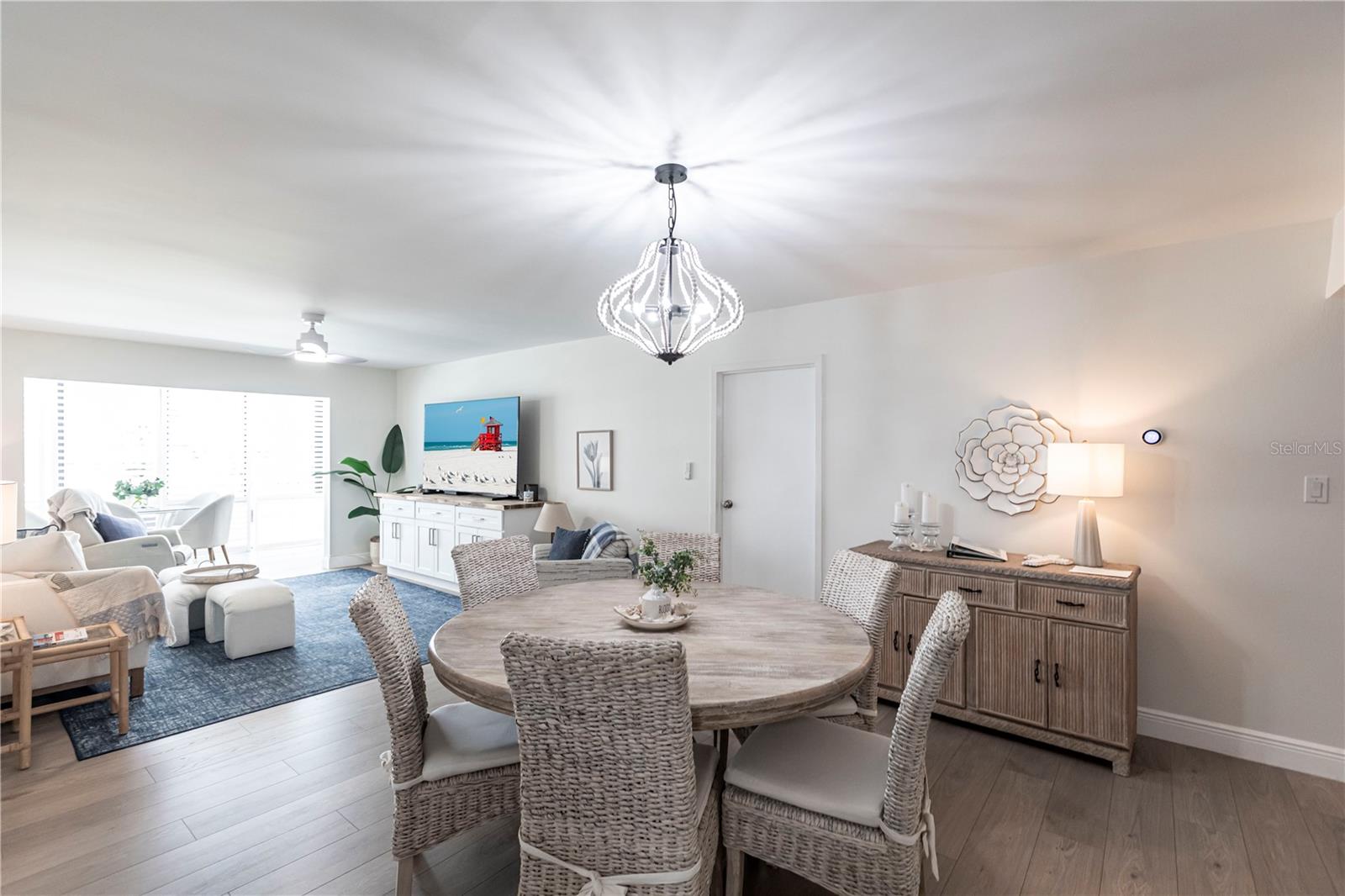 PEPPERTREE BAY IV - Residential Lease