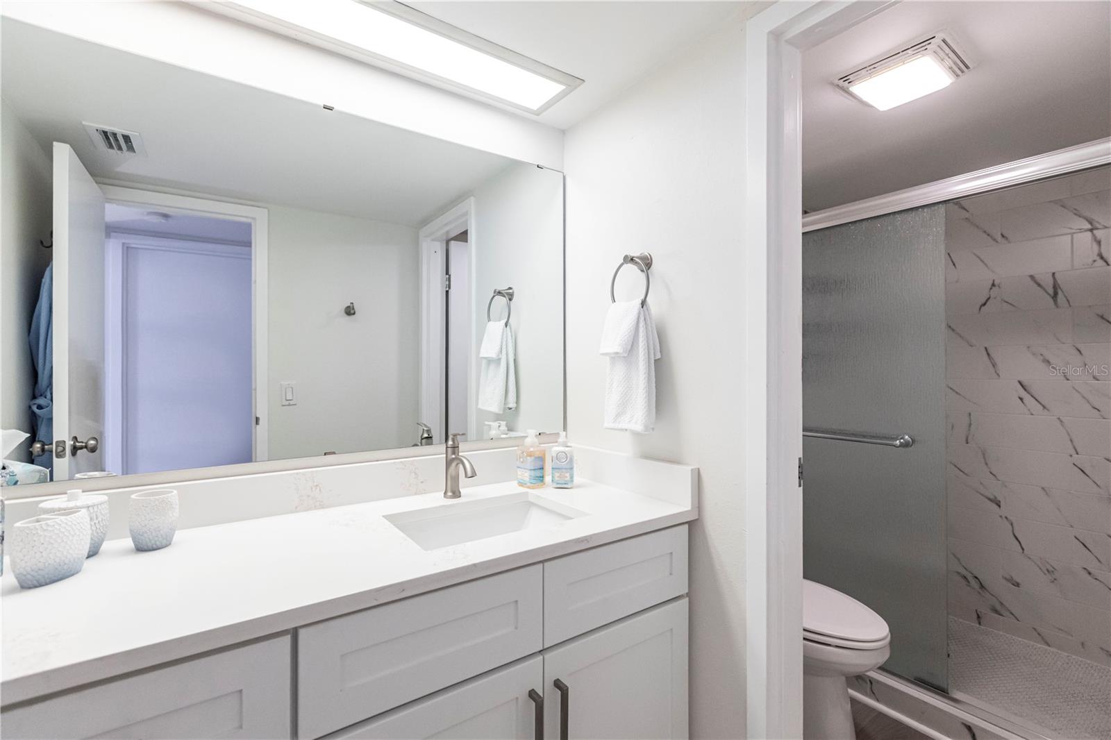 PEPPERTREE BAY IV - Residential Lease