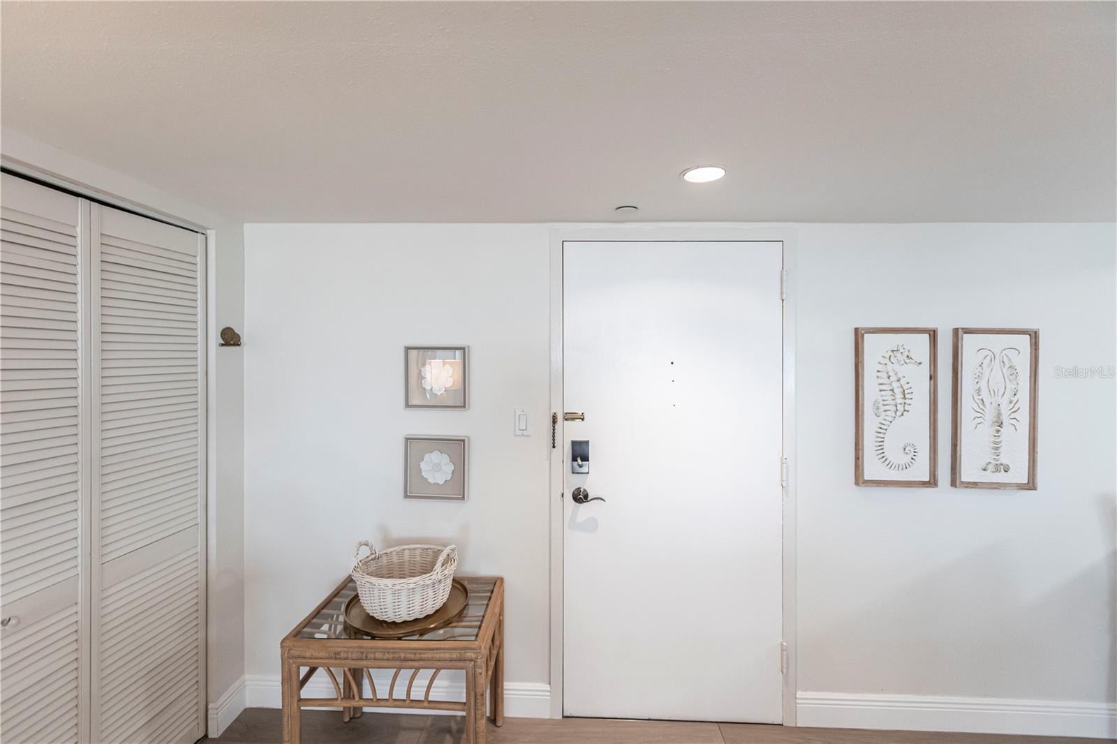 PEPPERTREE BAY IV - Residential Lease