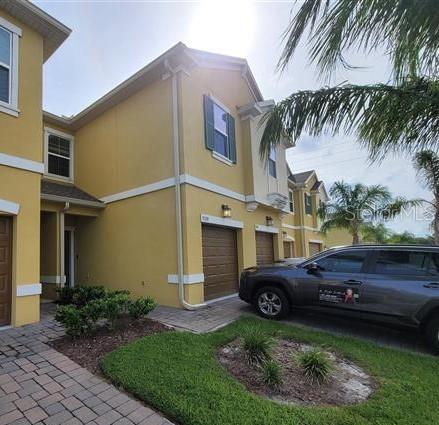 ECON TRLS PH 2 - Residential Lease