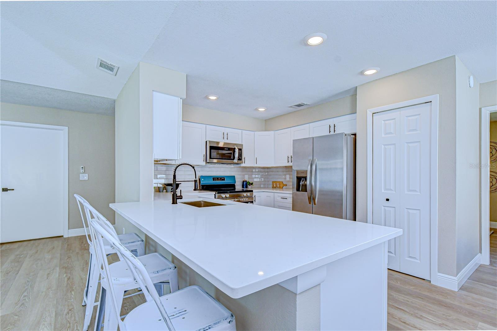 CARROLLWOOD SPGS UNIT 3 - Residential