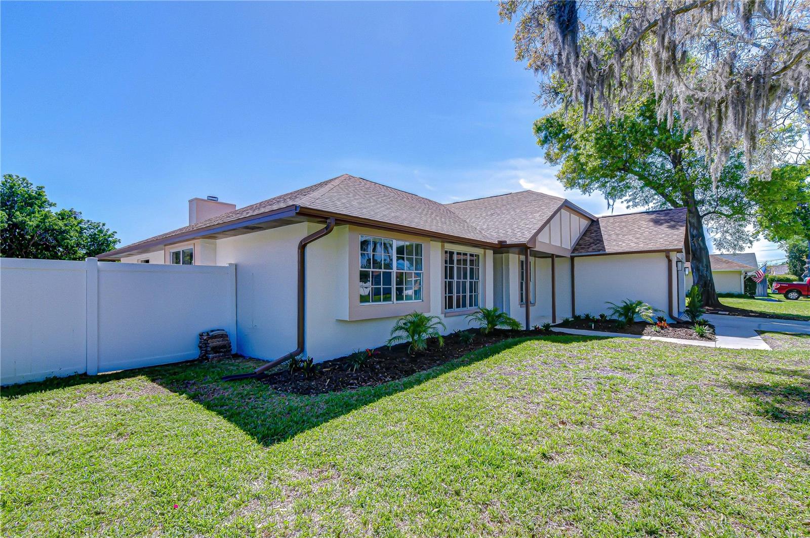 CARROLLWOOD SPGS UNIT 3 - Residential