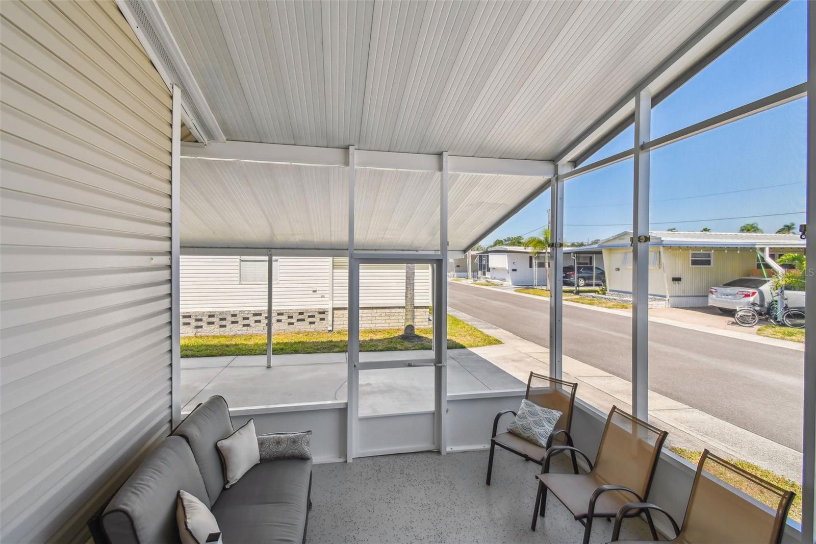 SUNSET PALMS UNREC - Residential