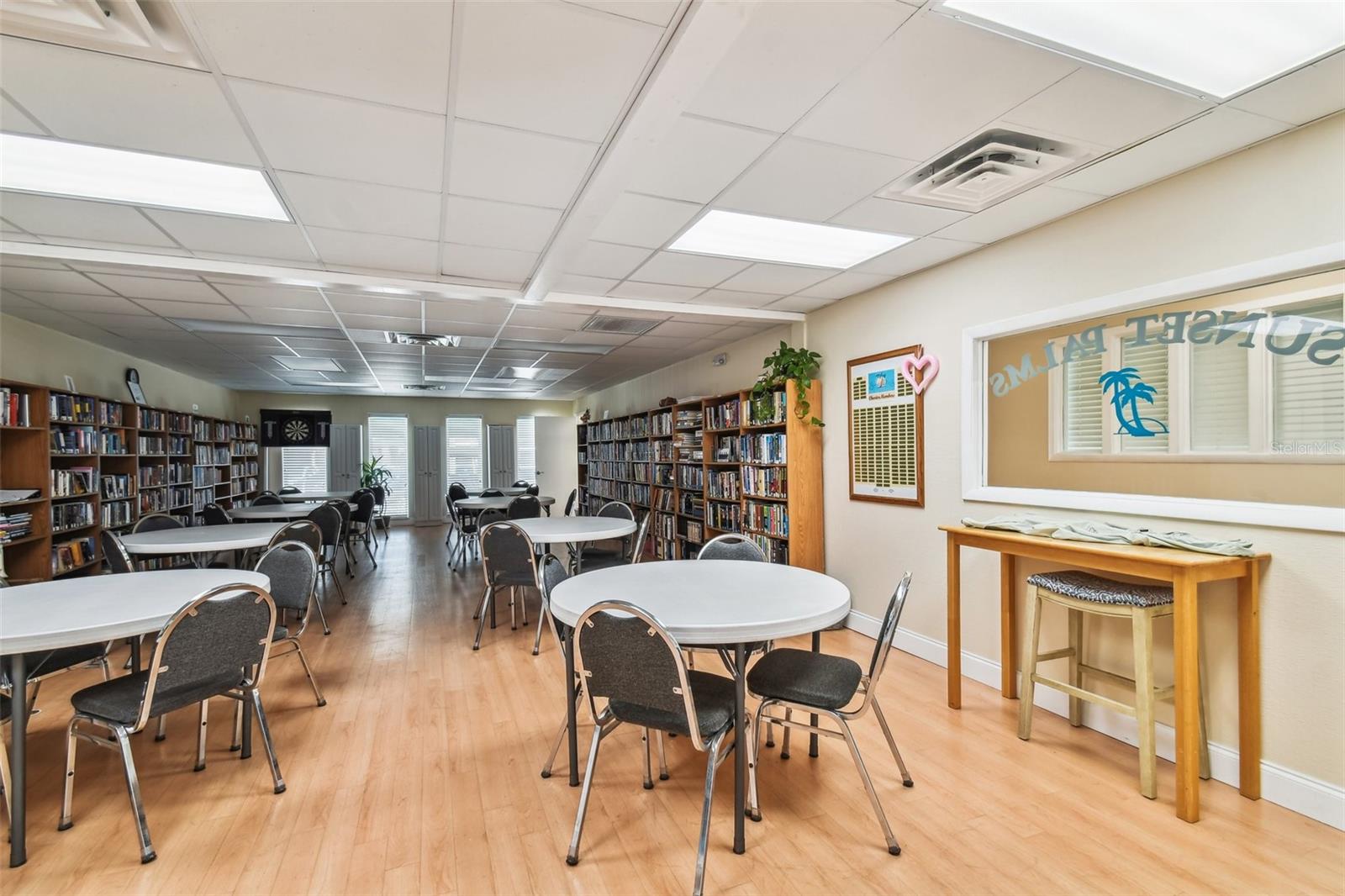 SUNSET PALMS UNREC - Residential