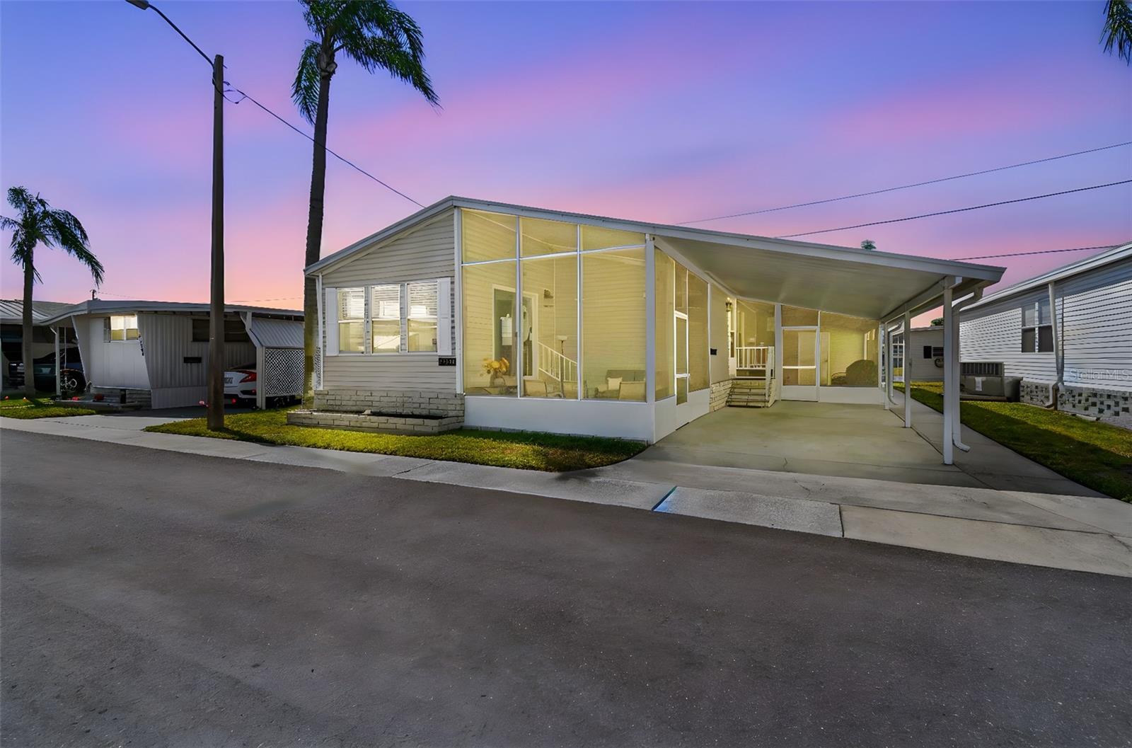 SUNSET PALMS UNREC - Residential