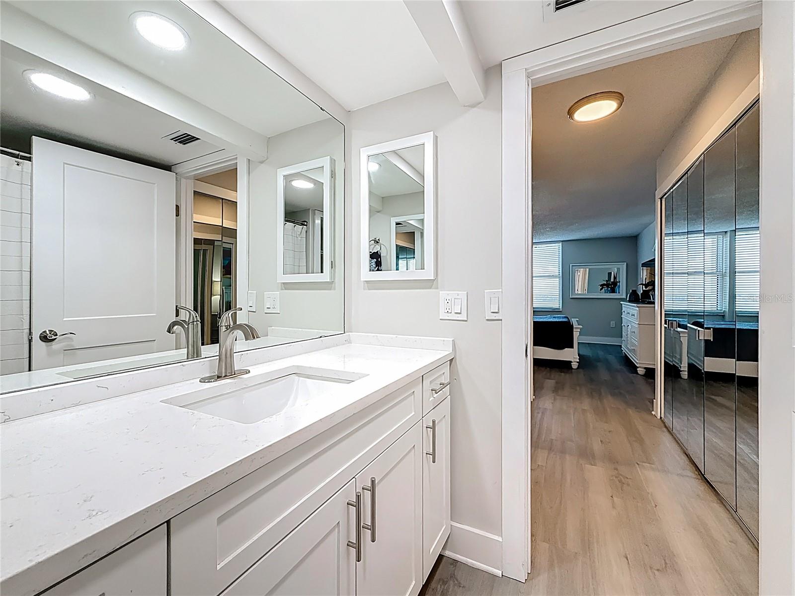 STARBOARD TOWER - Residential