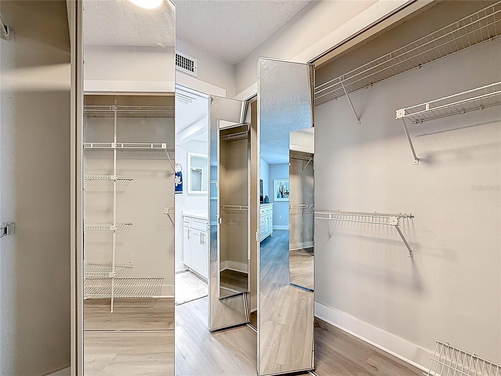 STARBOARD TOWER - Residential