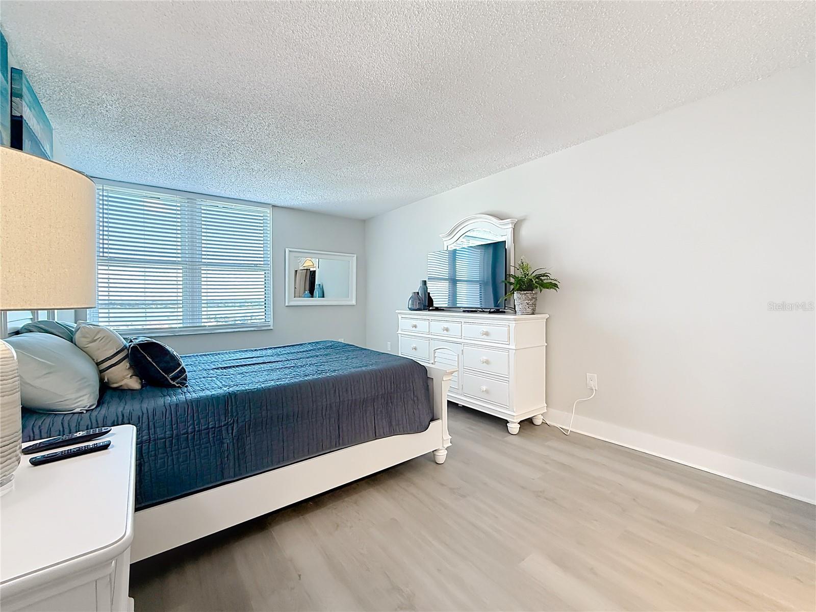 STARBOARD TOWER - Residential