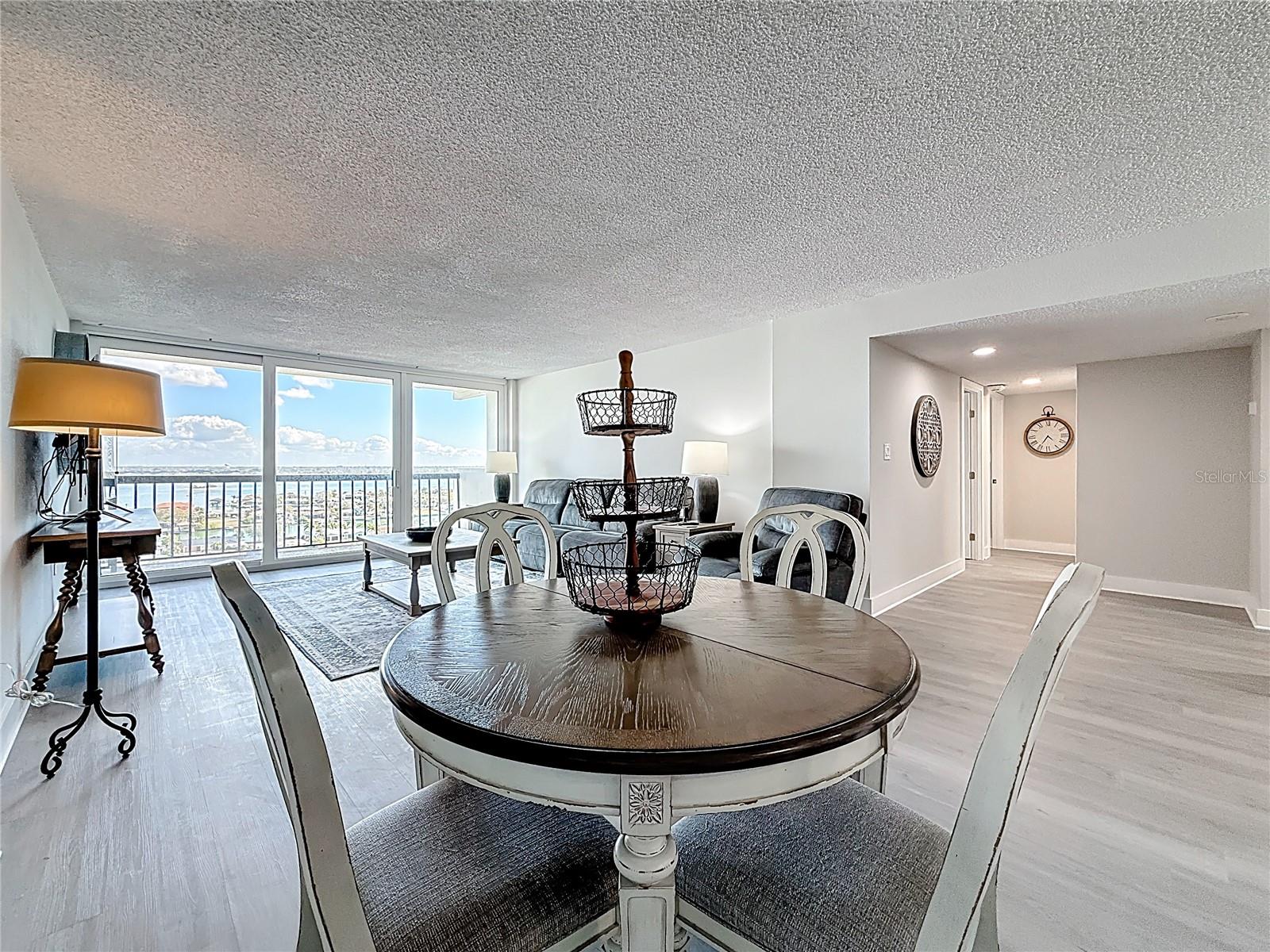 STARBOARD TOWER - Residential