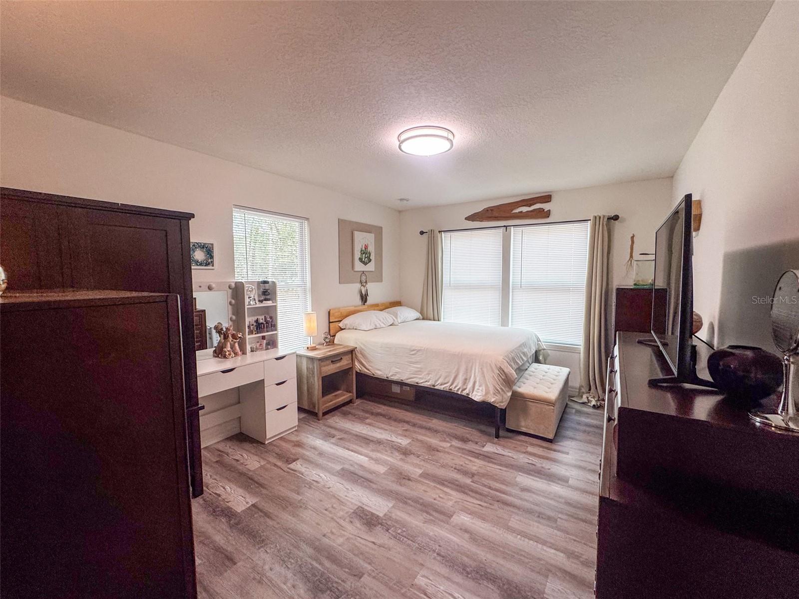 HALFMOON LAKE HOMESITES - Residential