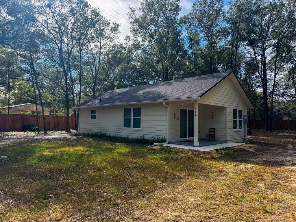 Photo of 119 Pine Trail, Melrose, FL 32666 (MLS # GC537837)