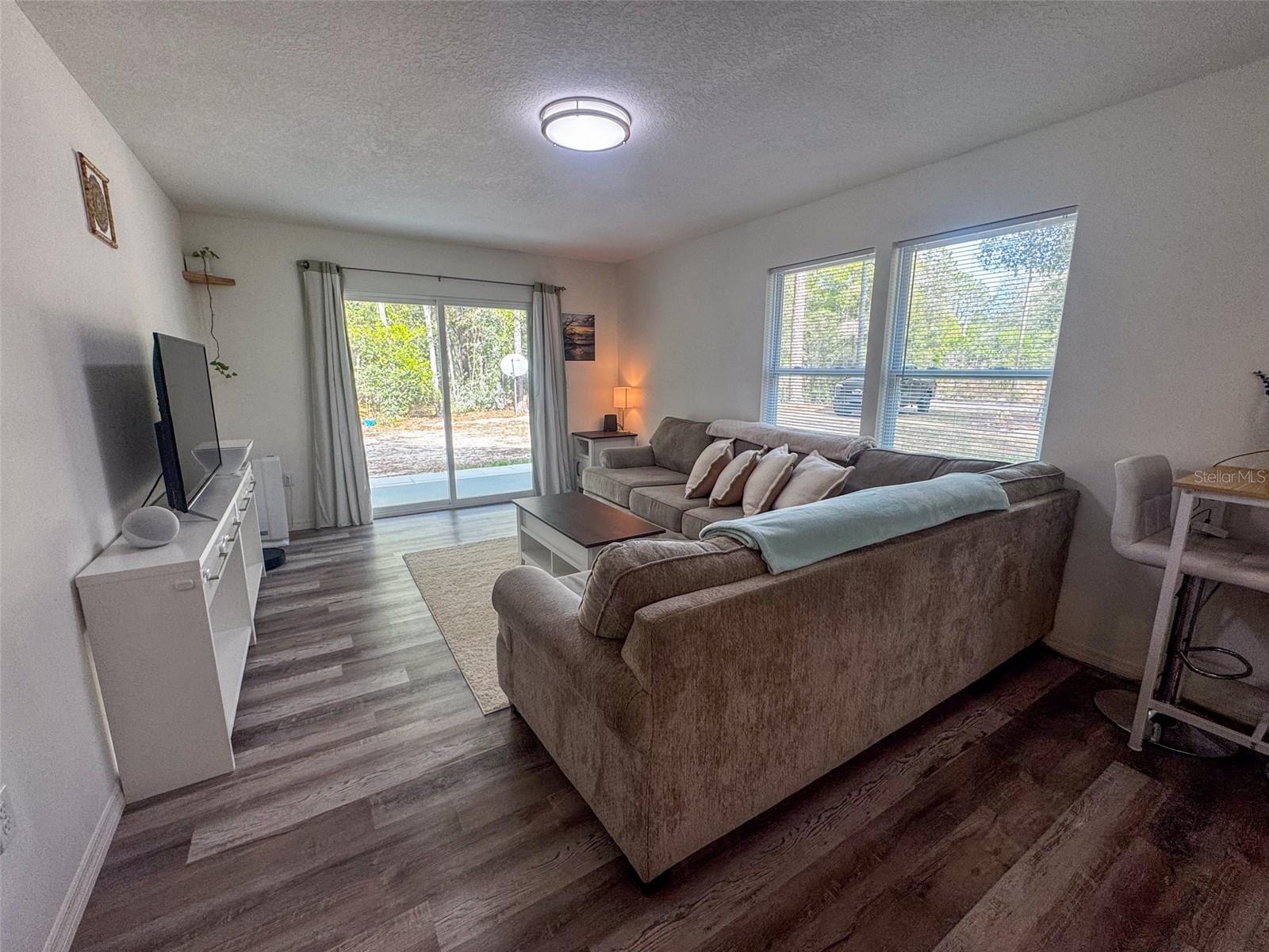 HALFMOON LAKE HOMESITES - Residential