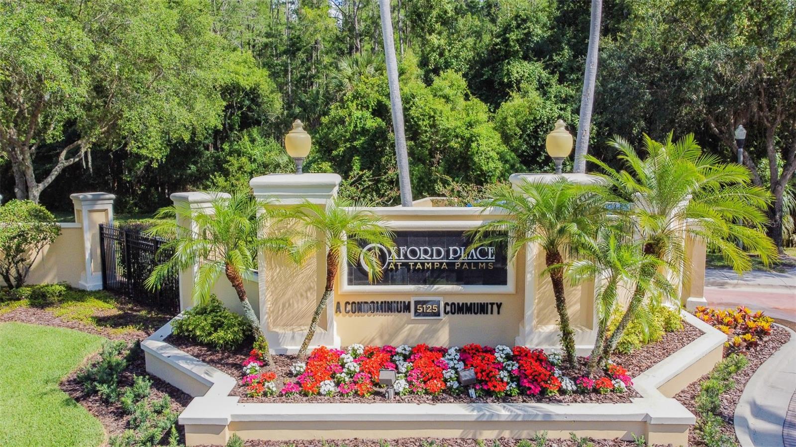 OXFORD PLACE AT TAMPA PALMS A - Residential