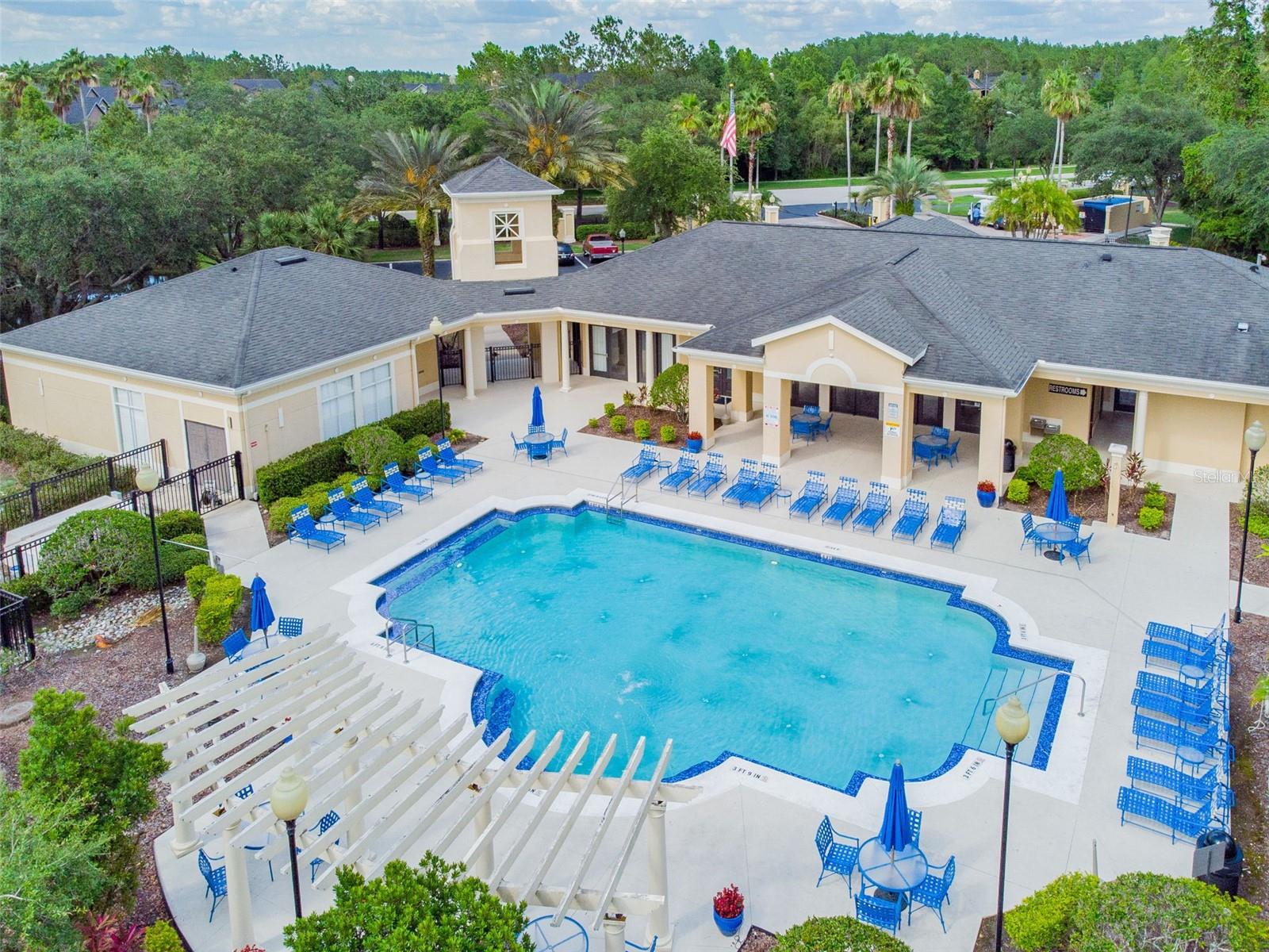 OXFORD PLACE AT TAMPA PALMS A - Residential