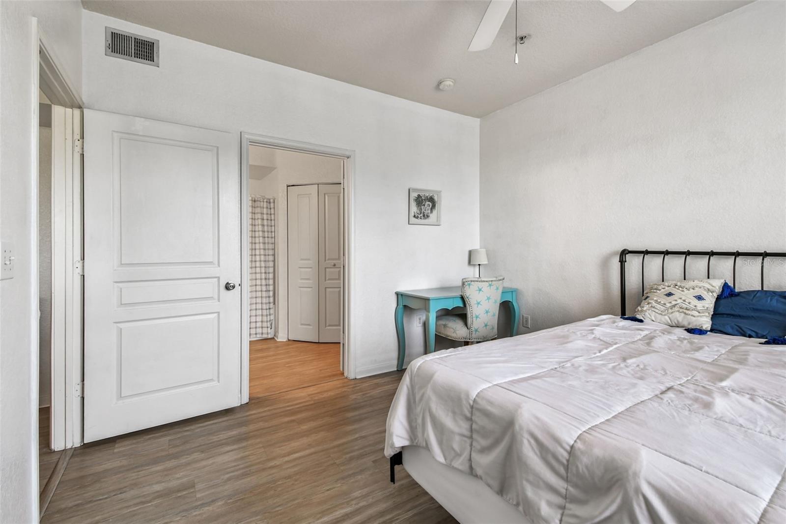 OXFORD PLACE AT TAMPA PALMS A - Residential