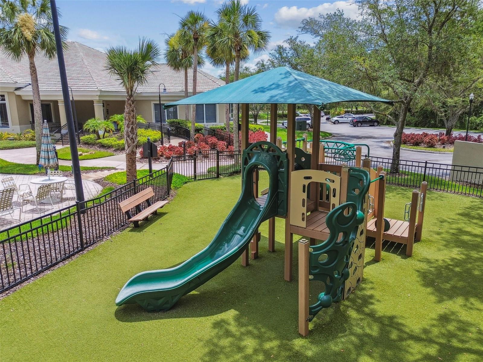 OXFORD PLACE AT TAMPA PALMS A - Residential