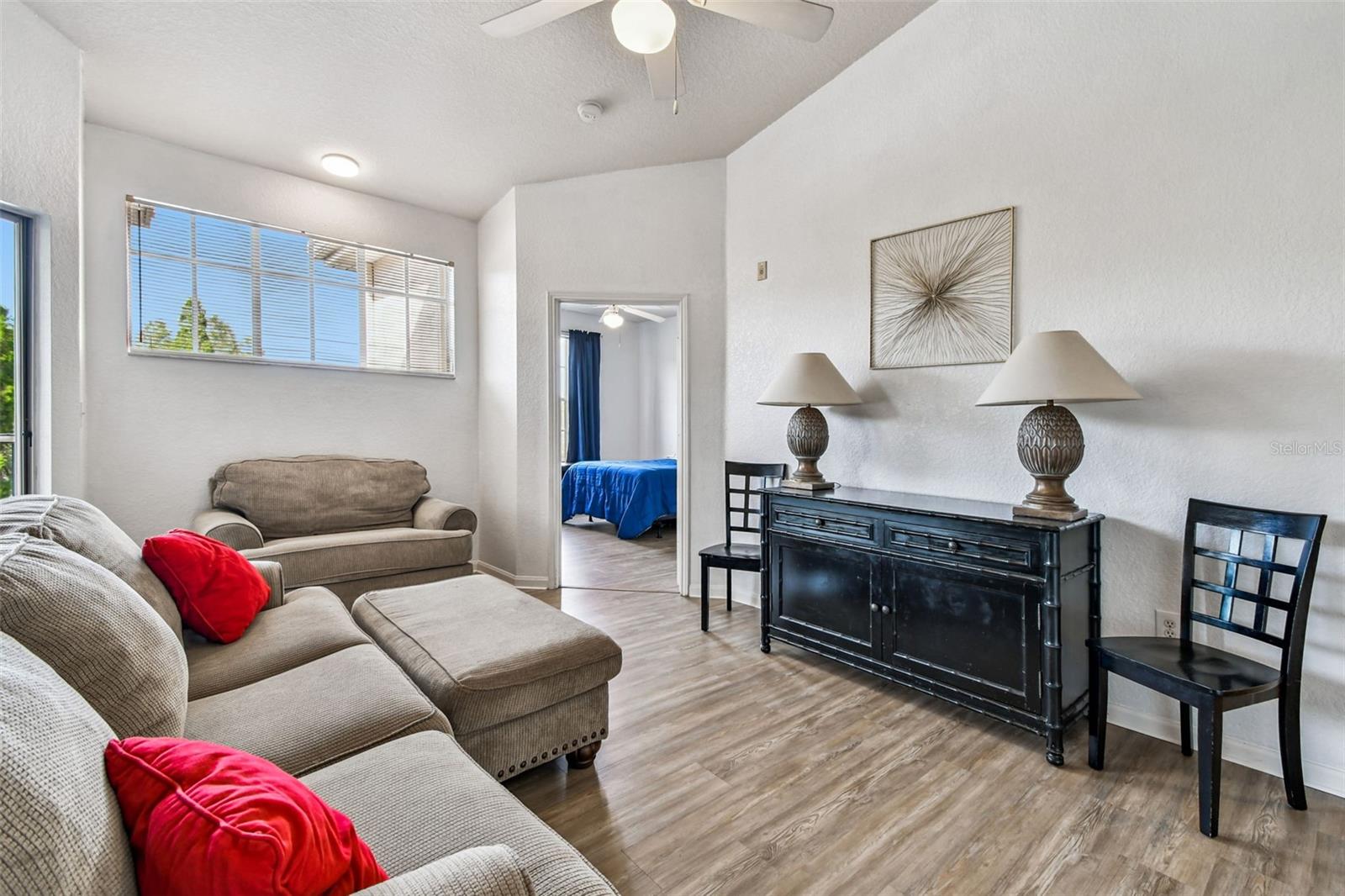 OXFORD PLACE AT TAMPA PALMS A - Residential