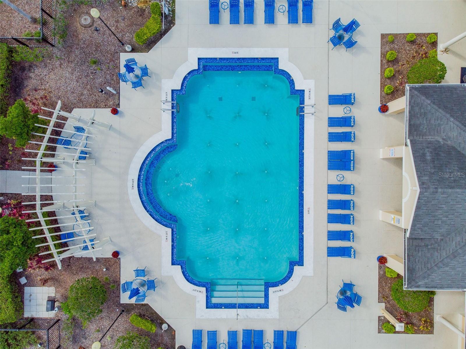 OXFORD PLACE AT TAMPA PALMS A - Residential