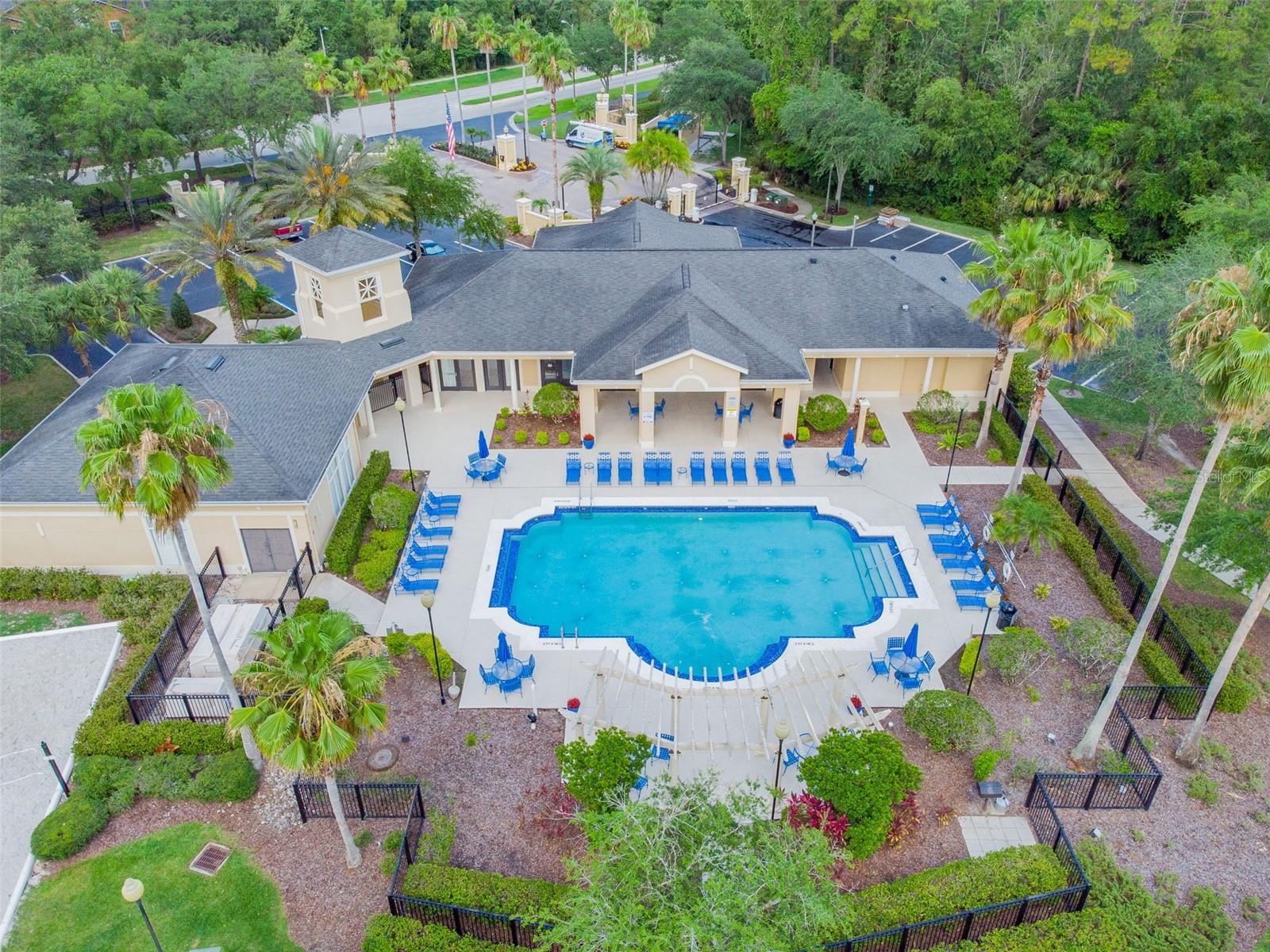 OXFORD PLACE AT TAMPA PALMS A - Residential