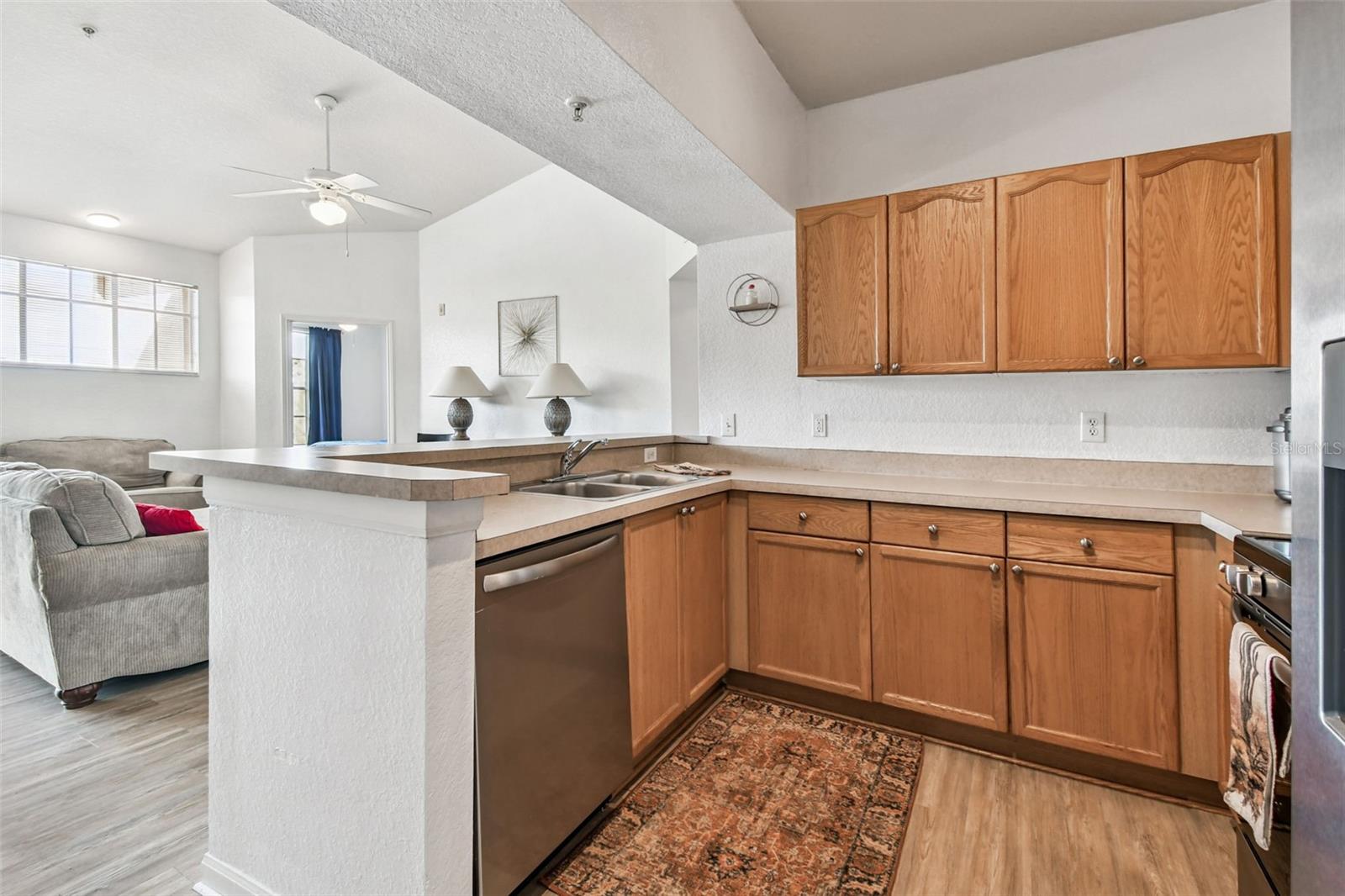 OXFORD PLACE AT TAMPA PALMS A - Residential