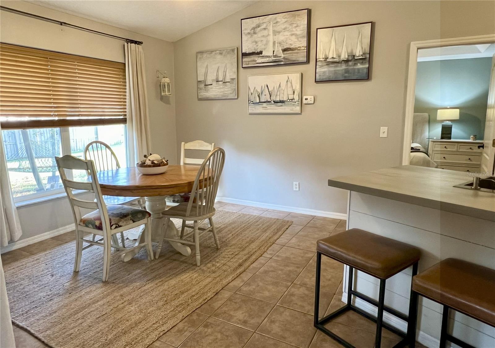 HOLIDAY HAVEN - Residential