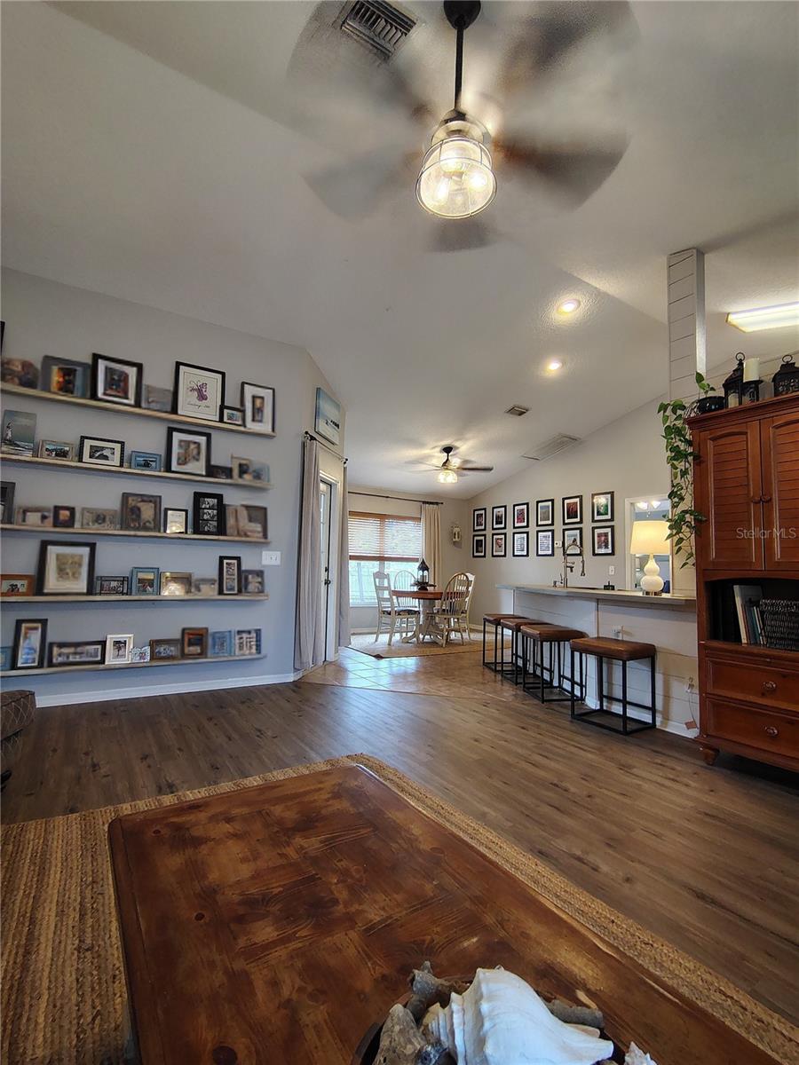 HOLIDAY HAVEN - Residential