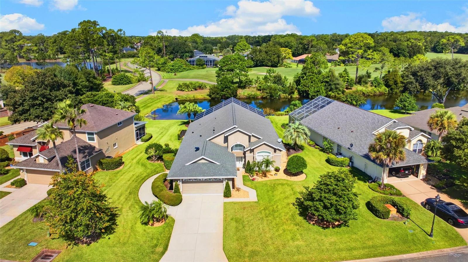 902 BROOKRIDGE LANE