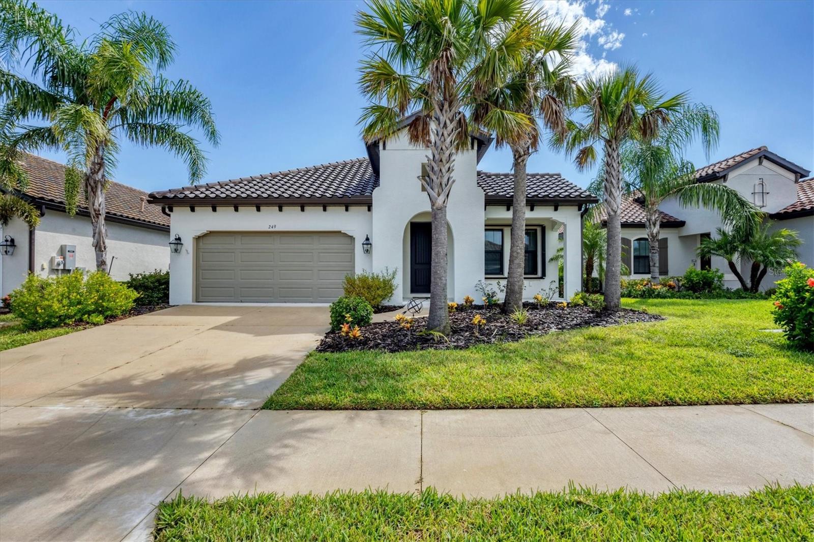 249 PALMARIA COURT