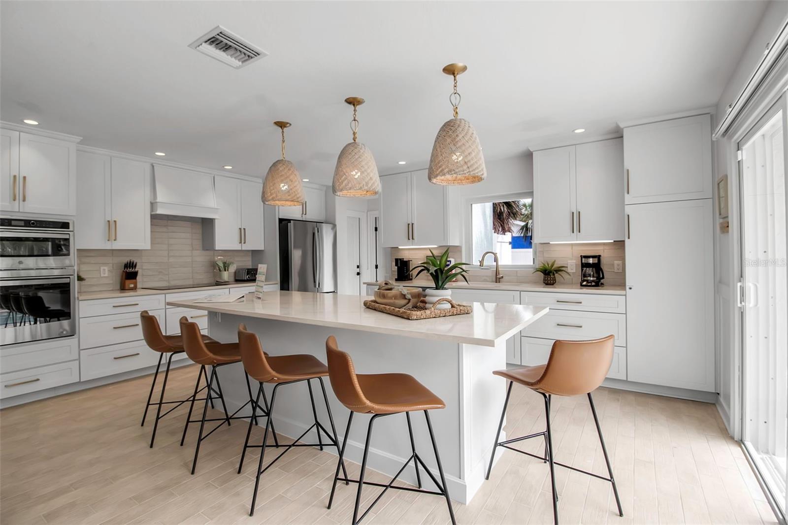 AUFRA REP - Residential