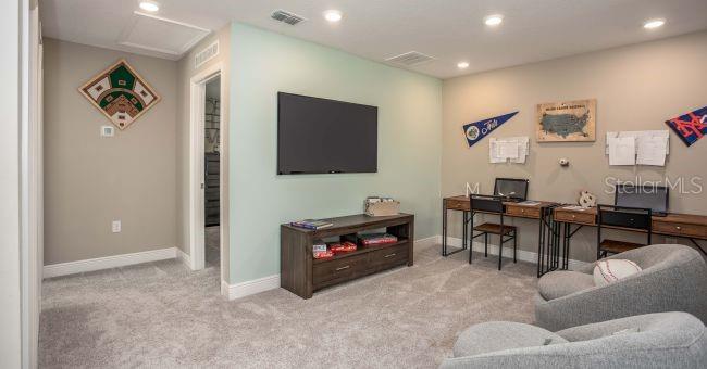 LAKE DEER ESTATES - Residential