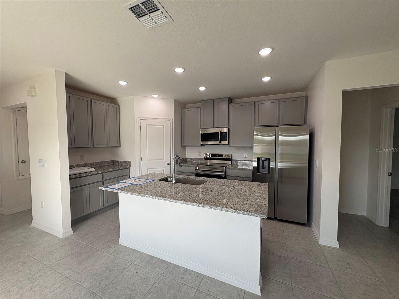 LAKE DEER ESTATES - Residential