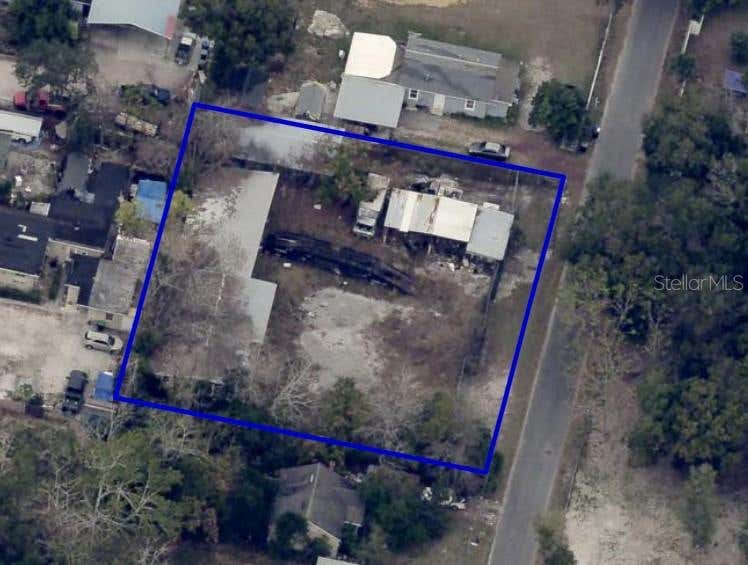 Photo of 210 N New Hampshire Avenue, Apopka, FL 32712 (MLS # OM728170)