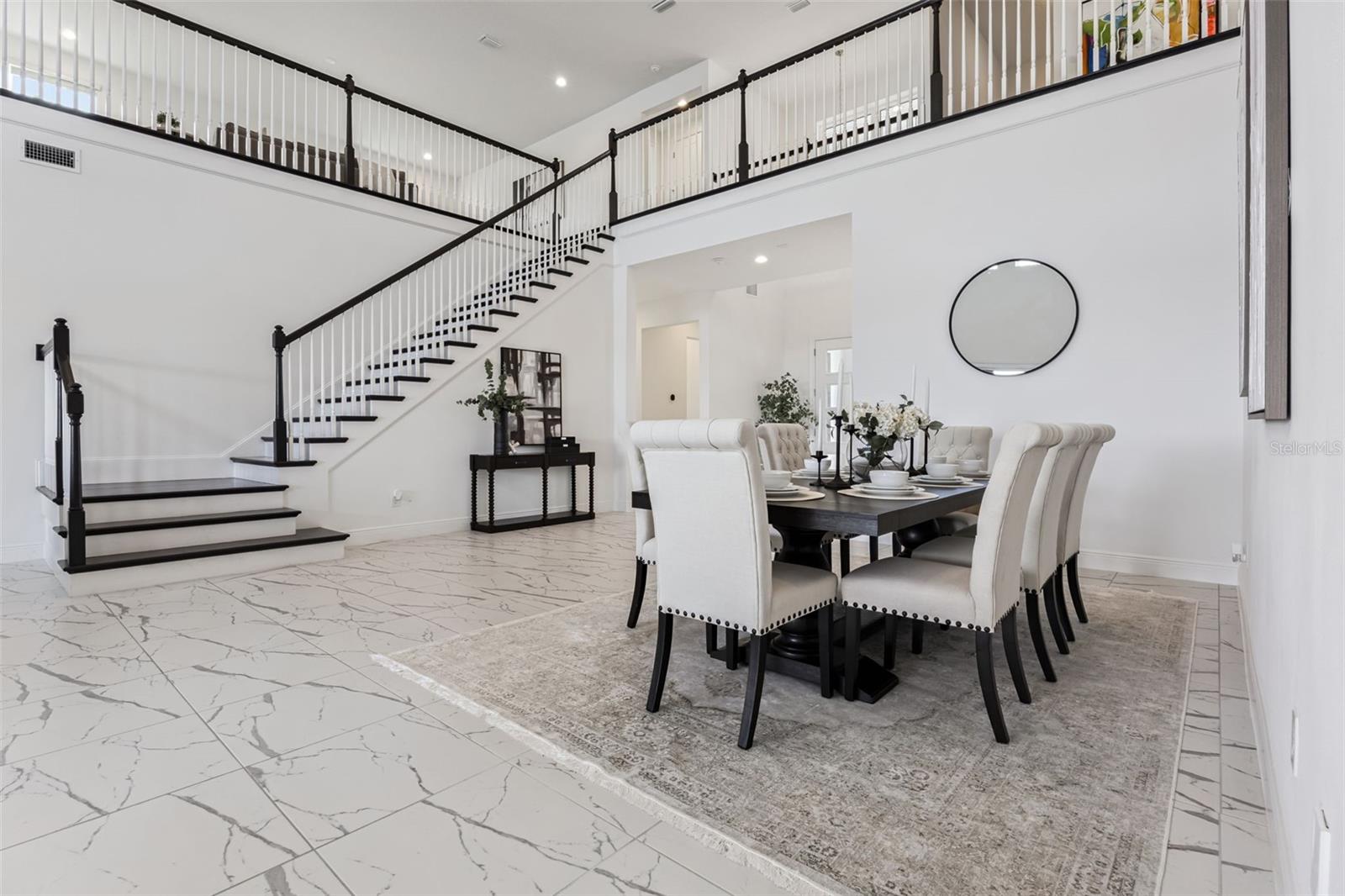 BELLA COLLINA EAST SUB - Residential