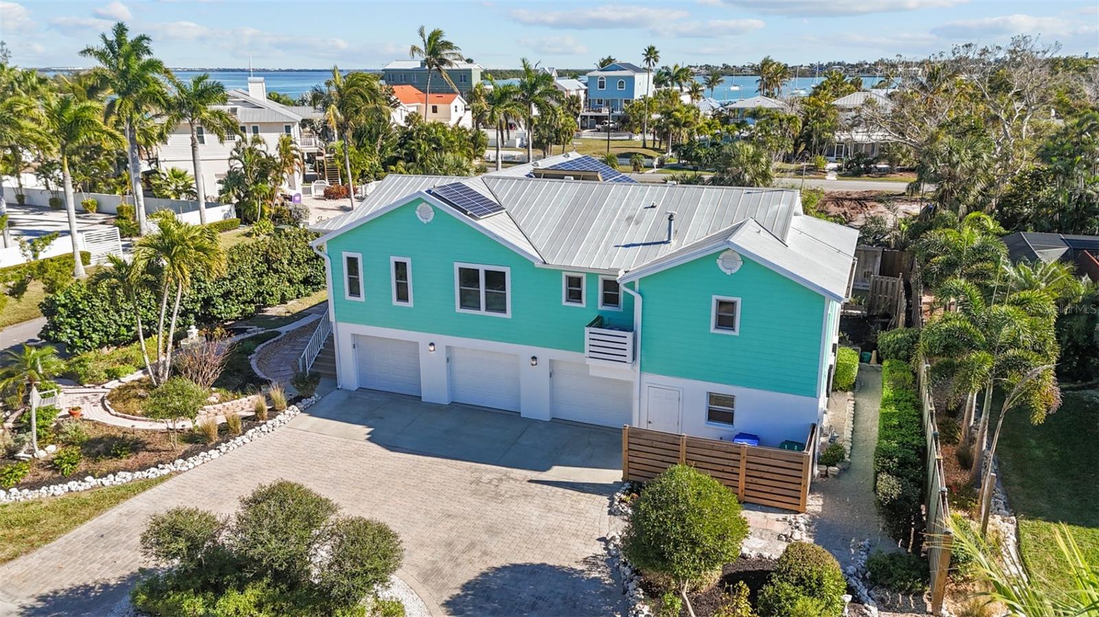 LONGBEACH ON LONGBOAT KEY - Residential