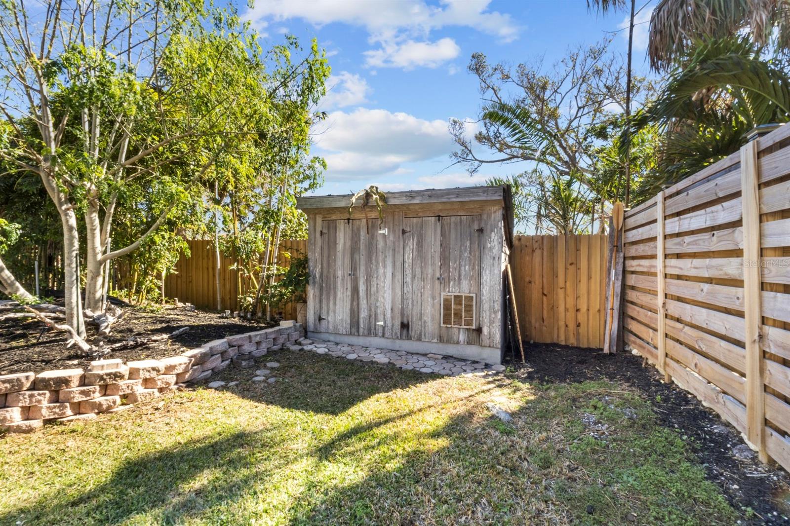 LONGBEACH ON LONGBOAT KEY - Residential